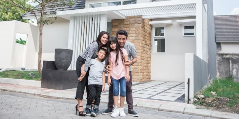 Legal Steps for Selling a Home to a Relative in Minnesota