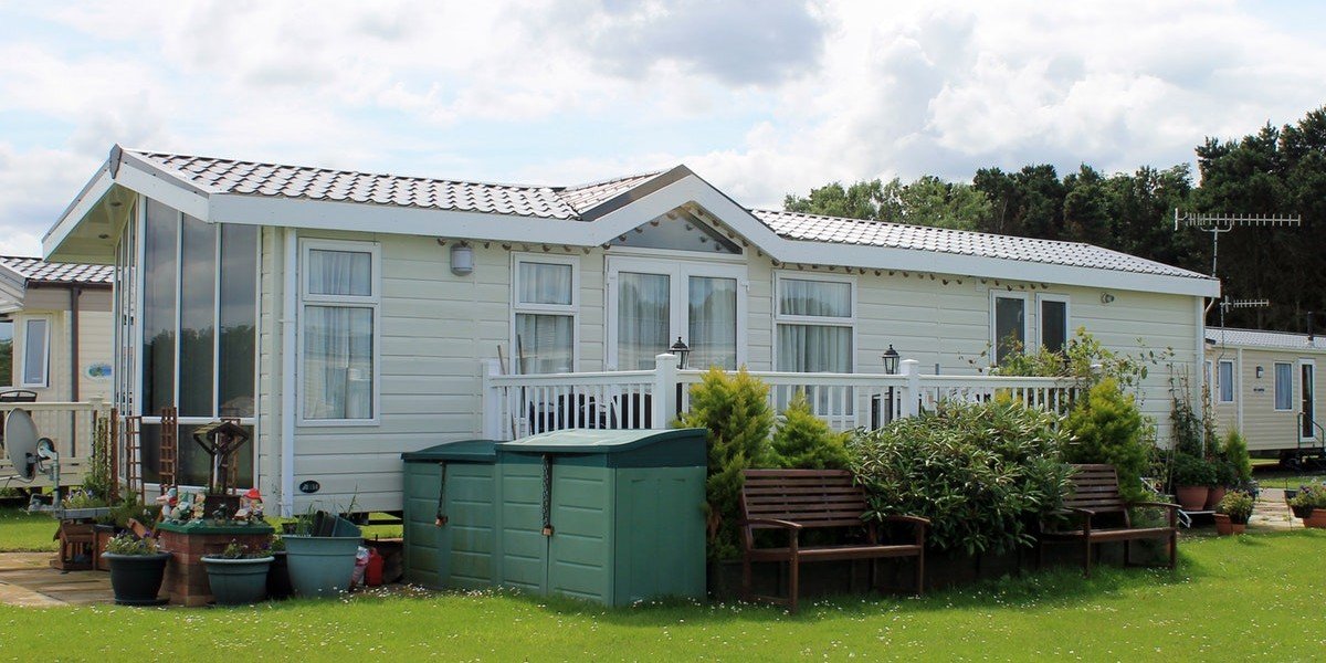 Listing Your Mobile Home vs. Selling To An Investor In TemplateCity