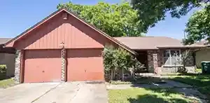 Missouri City suburban house waiting to be bought fast for cash by US Direct Home Buyers