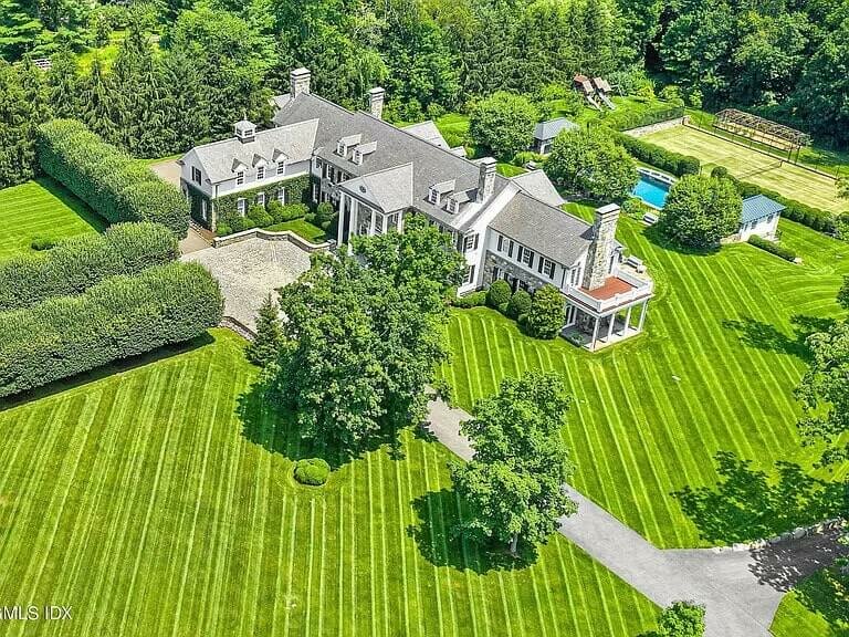 435-429 Round Hill Rd, Greenwich, CT 06831