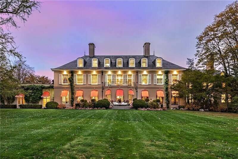 115 Narragansett Avenue, Newport
