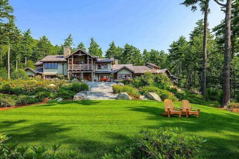 135 Mountain Arrow Dr, Camden, ME 04843