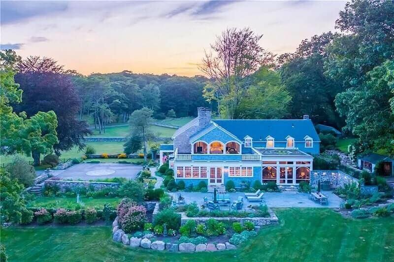 527 Ministerial Road, South Kingstown