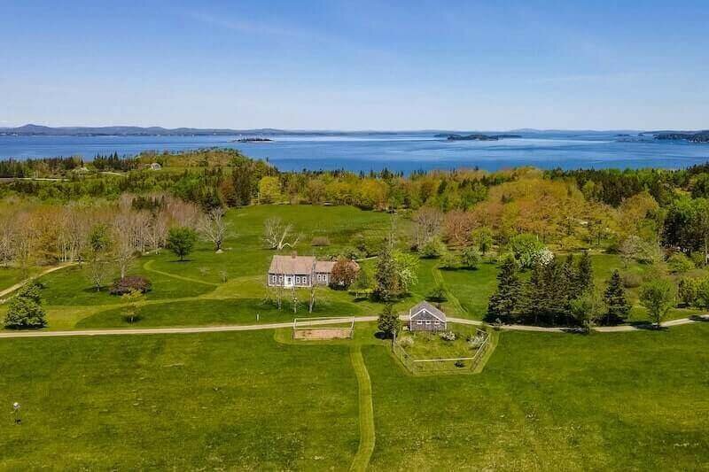 651 & 607 N Shore Rd, North Haven, ME 04853