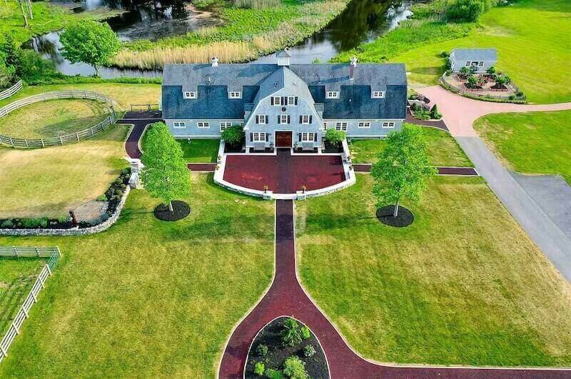 68 Atlantic Ave, North Hampton