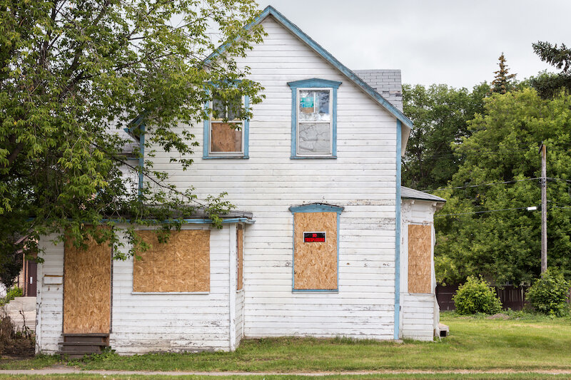 we buy houses in any condition for cash
