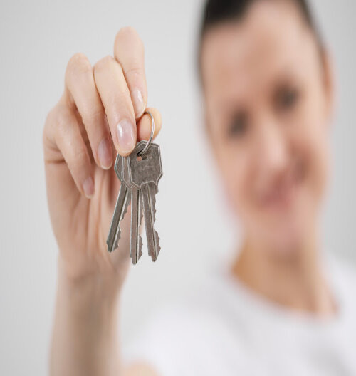 who pays closing in Texas