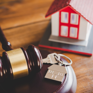 Can an estate administrator sell a property in Texas