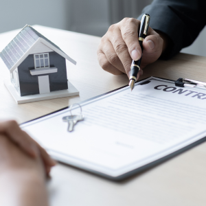 Ideal and Unfavorable Months to Sell a House In Texas