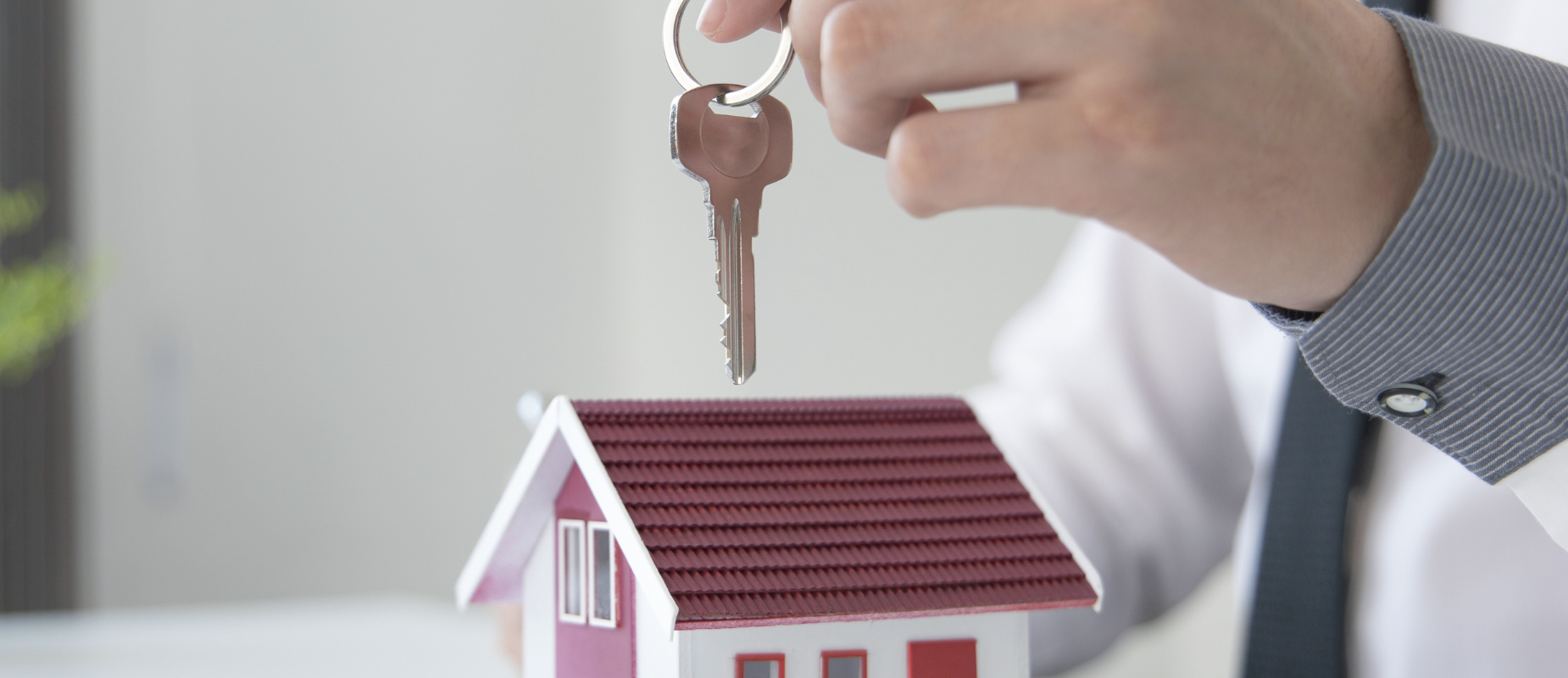 Optimal and Least Favorable Months to Sell a Home In Texas
