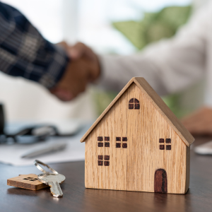Selling My House Through a Title Company in Dallas