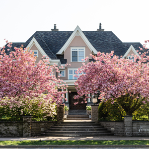 Best and Least Ideal Months for Selling a House Granbury