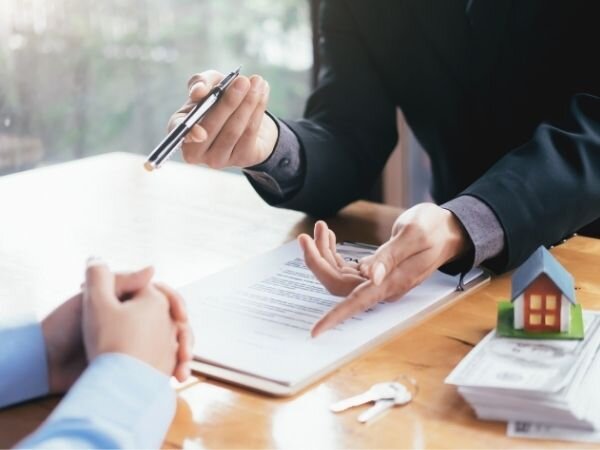 How Long Is a Real Estate Contract in Texas Valid