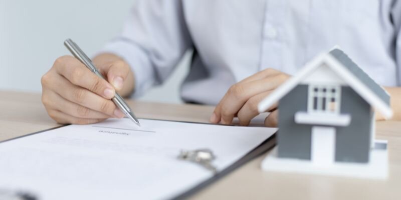 Filing a Quitclaim Deed in Simple Steps in [market]