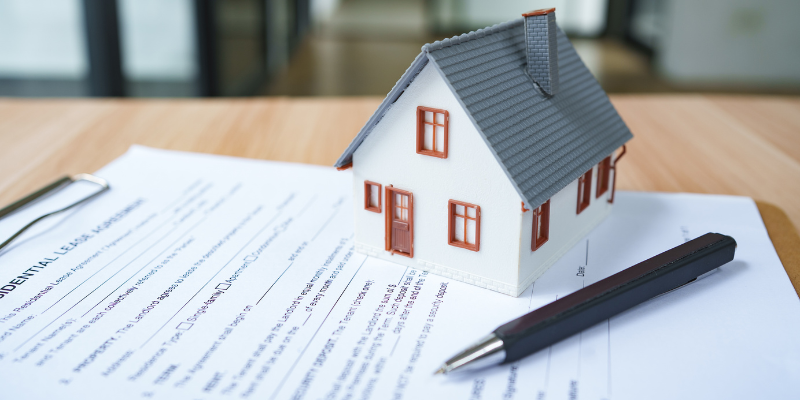 Difference Between Title and Deed Dallas