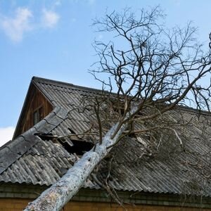 Selling a Storm-Damaged Property in Texas