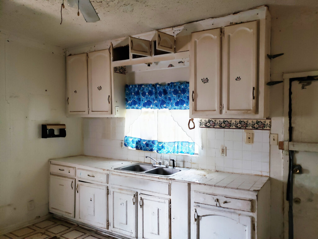 fixer upper house in fort worth