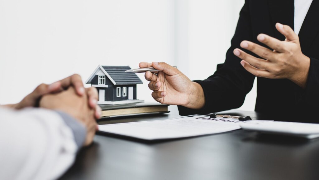listing agent