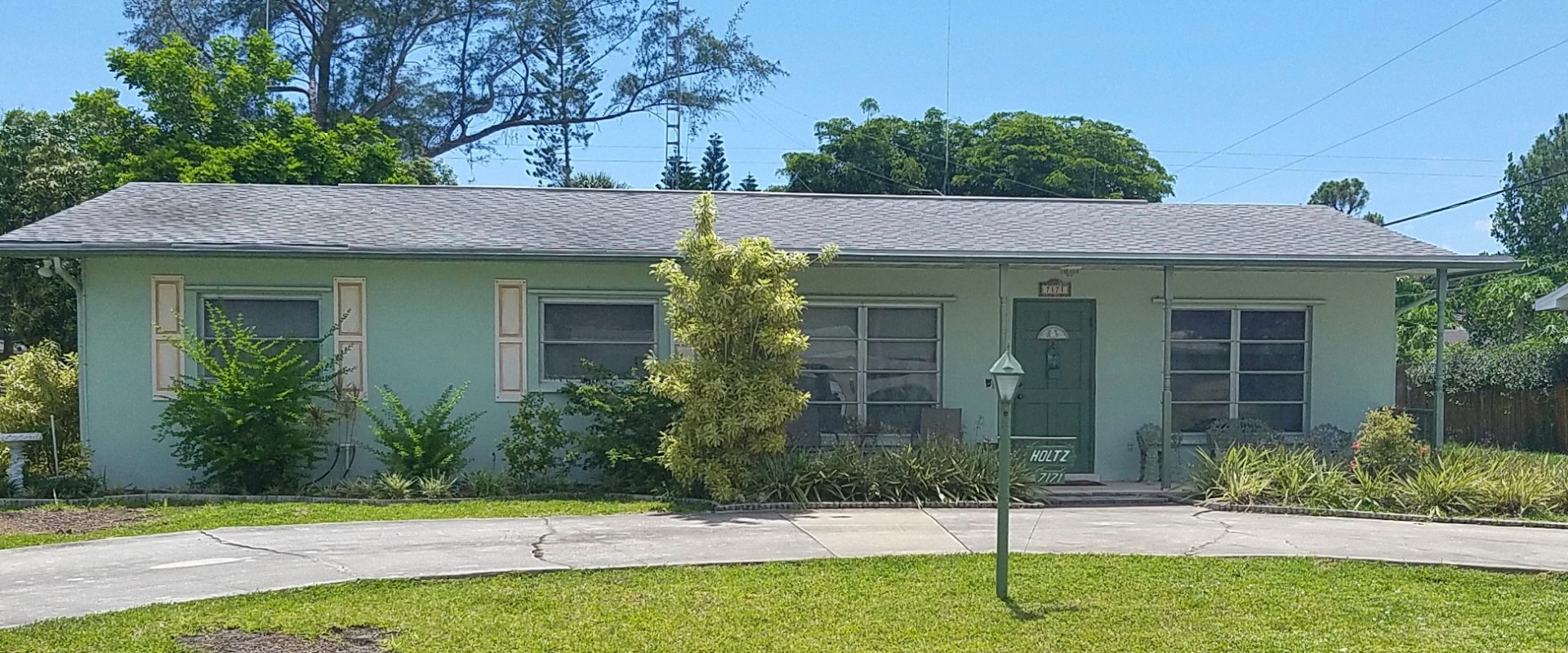 Need to sell your house fast? a house in Cape Coral that Core Real Estate bought for cash.
