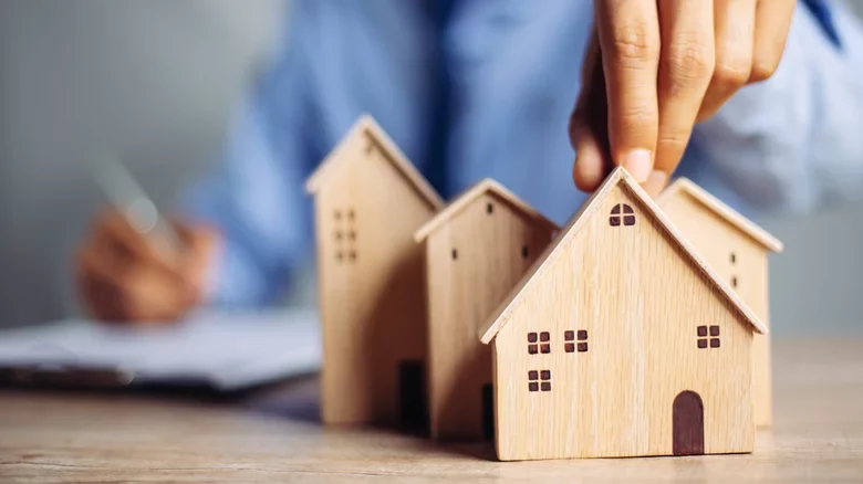 Cash Buyer for a House with Title Issues in Lehigh Acres