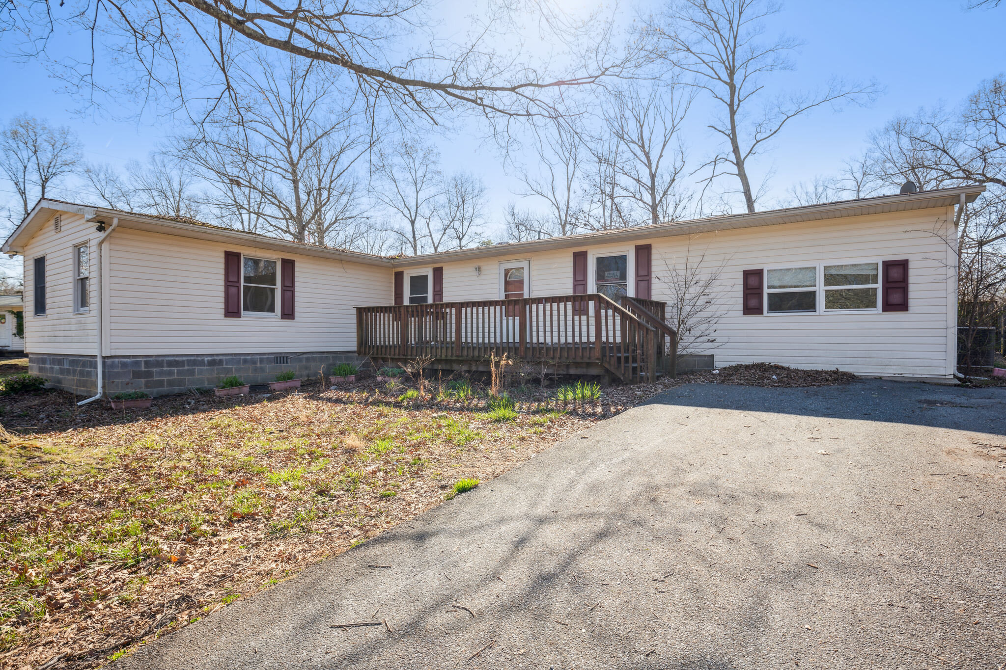 Front exterior of 22519 Joan Dr in California, Maryland, before updates