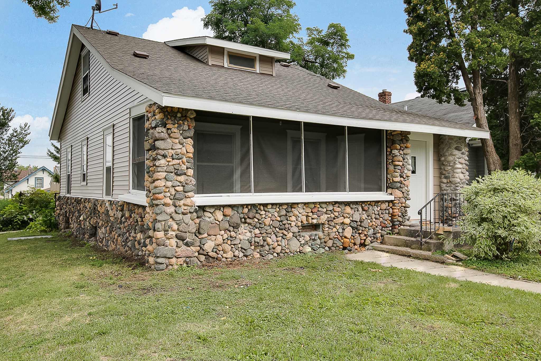 We can buy your MN house. Contact us today!