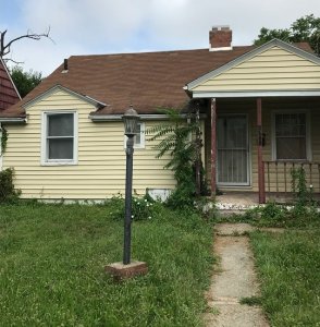 house in E 19th Ave