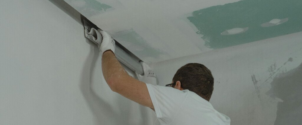 FIT Acquisitions helps homeowners sell a house without repairs in Houston, TX and surrounding areas. FIT Acquisitions buys homes as-is, no repairs and no clean-ups necessary.