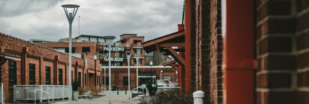 Cash CRE buyers vs broker sale
Should I sell commercial property to a cash buyer
Selling commercial property without financing
As-is commercial property sale
Fast commercial property sale