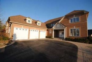 Sell my house fast in Markham, Ontario because we buy houses fast.