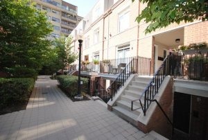 Do you need to relocate and can't sell your house in the Toronto area?