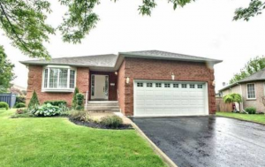 We buy houses for cash in Cobourg and Port Hope, ON