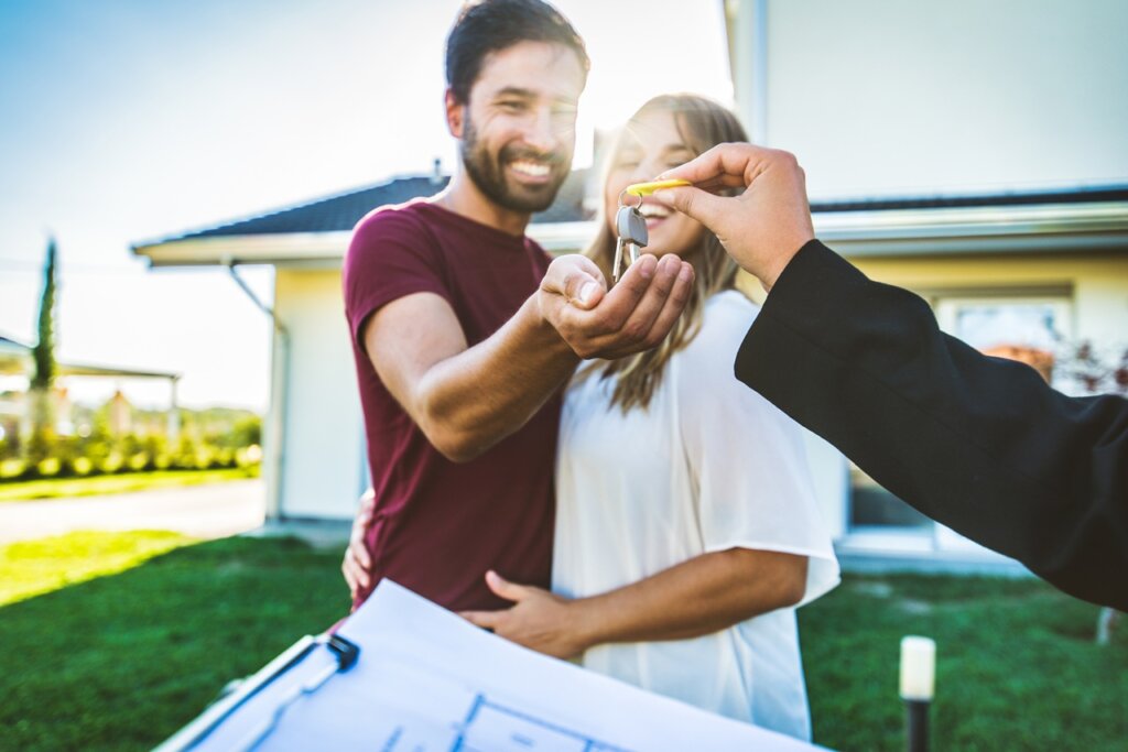 Selling a Condo with High Maintenance Fees in Ontario