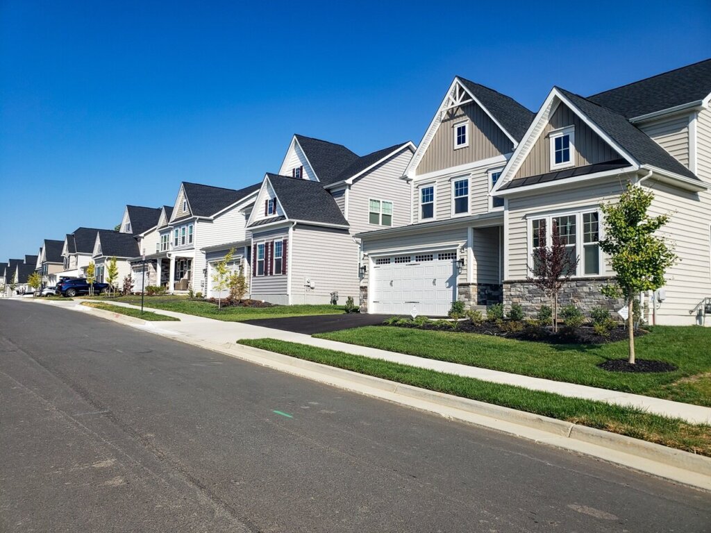 How to Sell a Townhouse Fast in Ontario