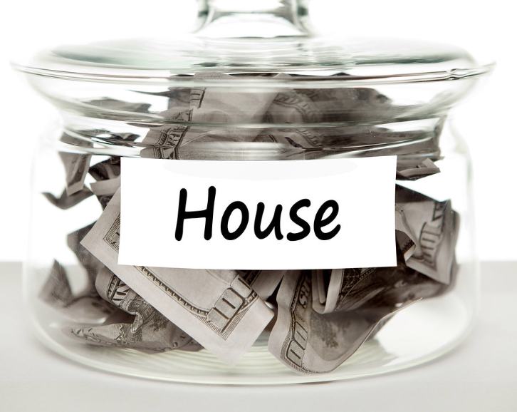 paying a mortgage when house is for sale