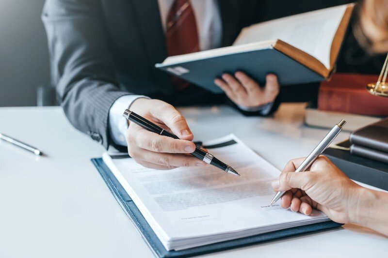 A lawyer helps a homeowner to sell a house to himself without paperwork.