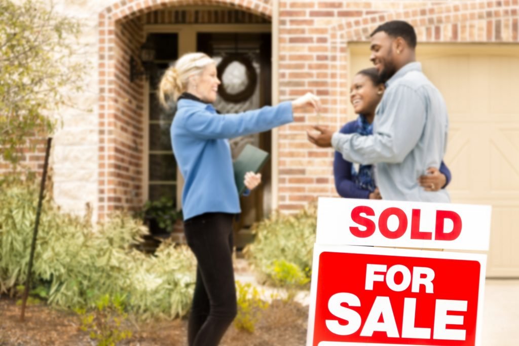people who buy houses in Knoxville