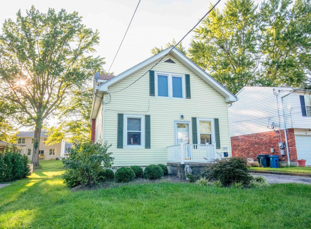 how much to charge for Cincinnati rental property - Madeira house