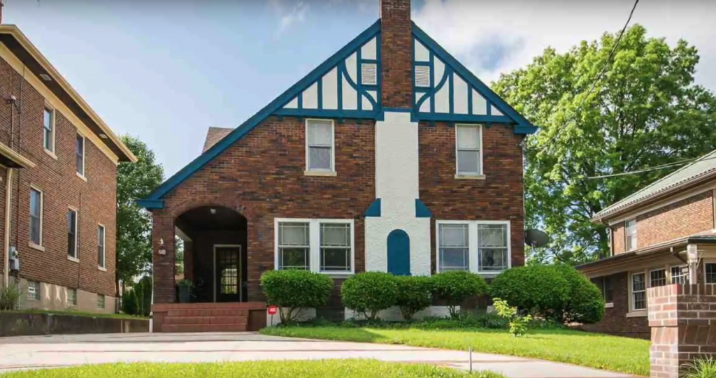 Tips to Get Your House Ready For A Sale - Cincinnati real estate agent - team sztanyo - exterior home