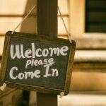 Creative Holiday Open House Ideas- Welcome note