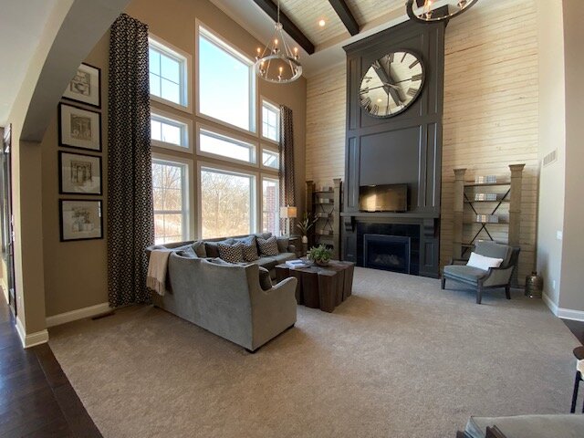 two story ceilings in dining room in new home in fischer homes crestview - mason, oh - team sztanyo