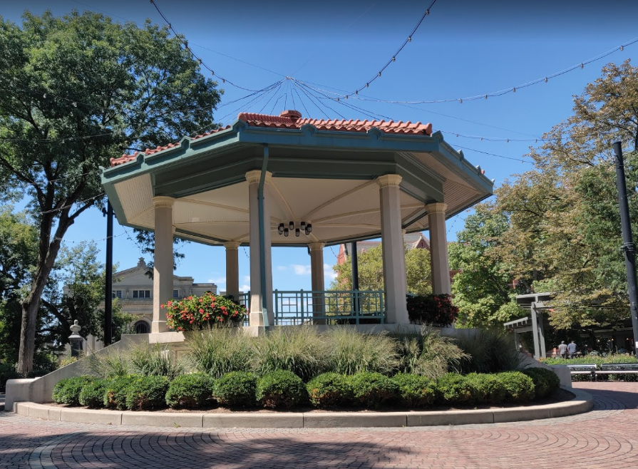 Best Cincinnati Parks- Stage