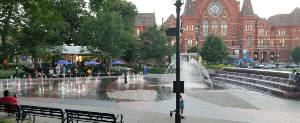 Best Cincinnati parks- Water Splash