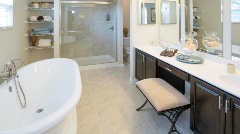 Chatham by Maronda Homes- Bath