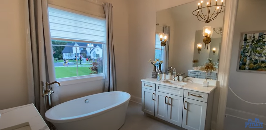 Standalone tubs - elegant tubs