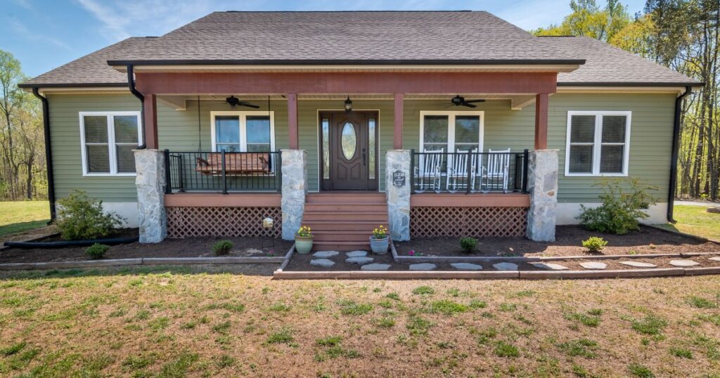 Thinking of Buying Land Near Atlanta? Proceed With Caution!