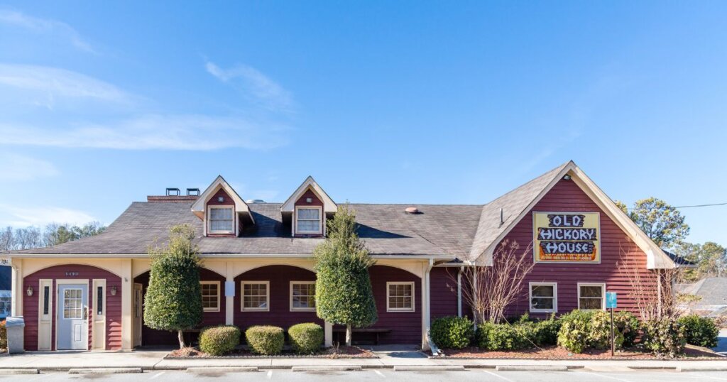 Cash for Homes: The Alluring Mirage of Places That Buy Houses Near Me
