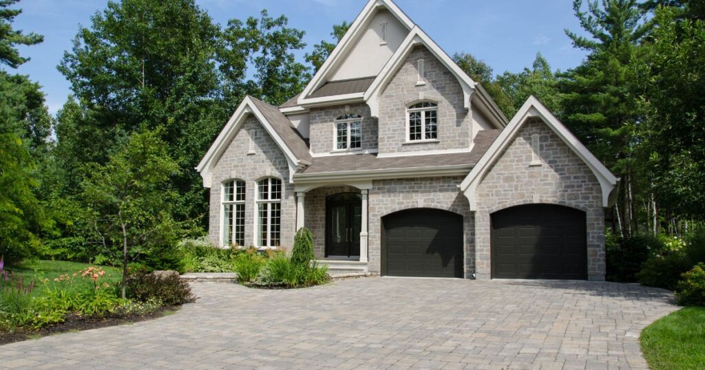 The Hidden Costs of Sell My House Easy Fast Schemes in America