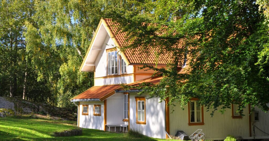 Fast and Easy House Buyers: Too Good to Be True?