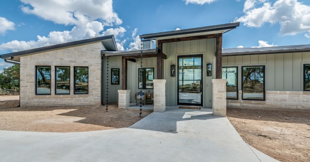 The Hidden Scams Behind We Buy and Sell Houses Ploys in the U.S
